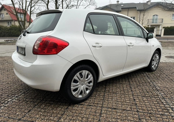 Toyota Auris cena 21500 przebieg: 125231, rok produkcji 2008 z Ząbki małe 254